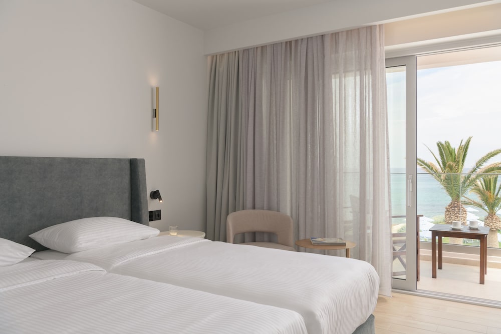 Creta Royal - Adults only — Hotel rooms in Rethymnon