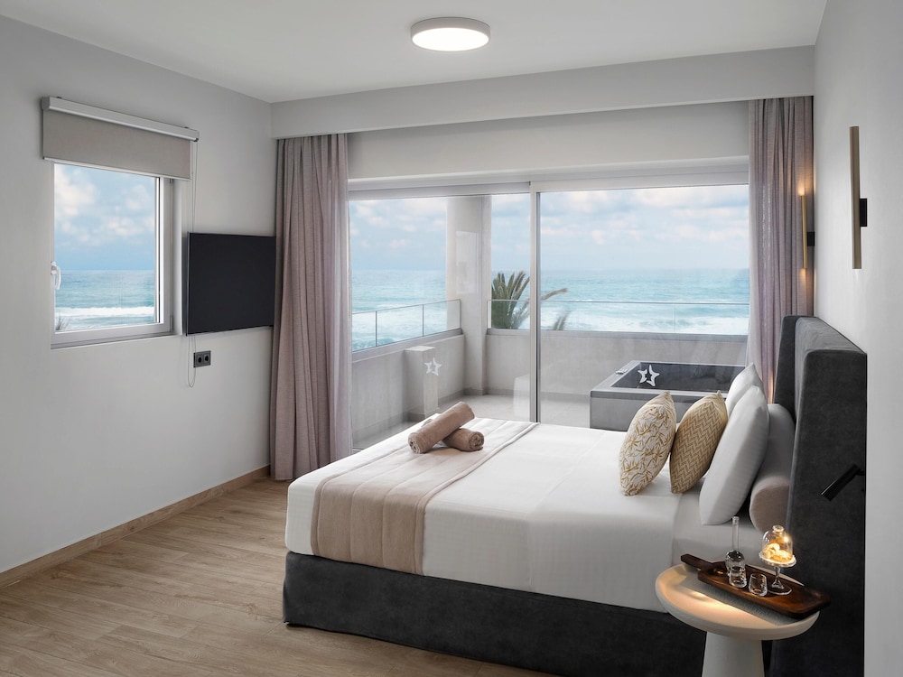Creta Royal - Adults only — Hotel rooms in Rethymnon