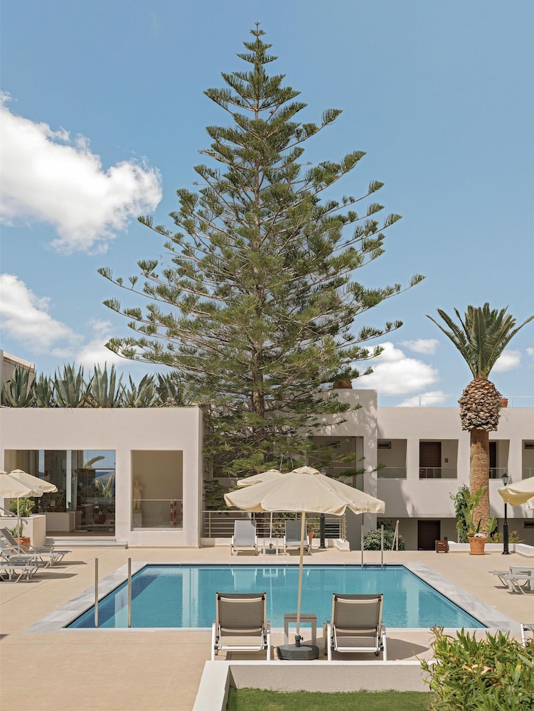 Creta Royal - Adults only — Swimming pool in Rethymnon