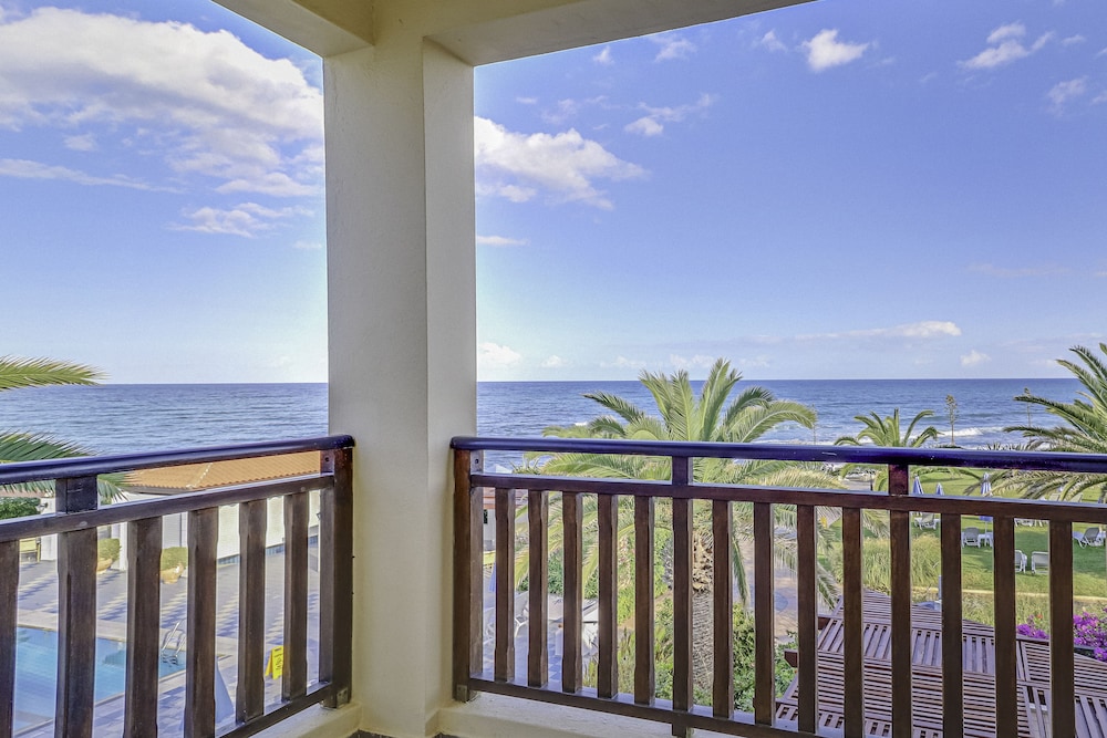 Creta Royal - Adults only — Hotel rooms in Rethymnon