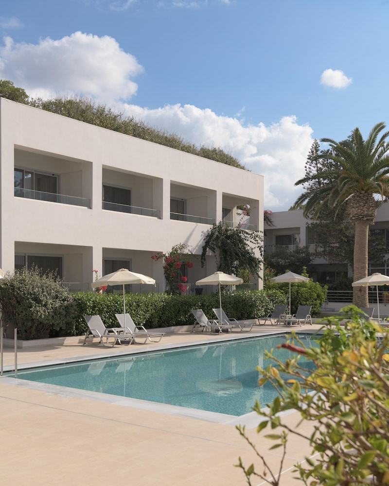 Creta Royal - Adults only — Swimming pool in Rethymnon