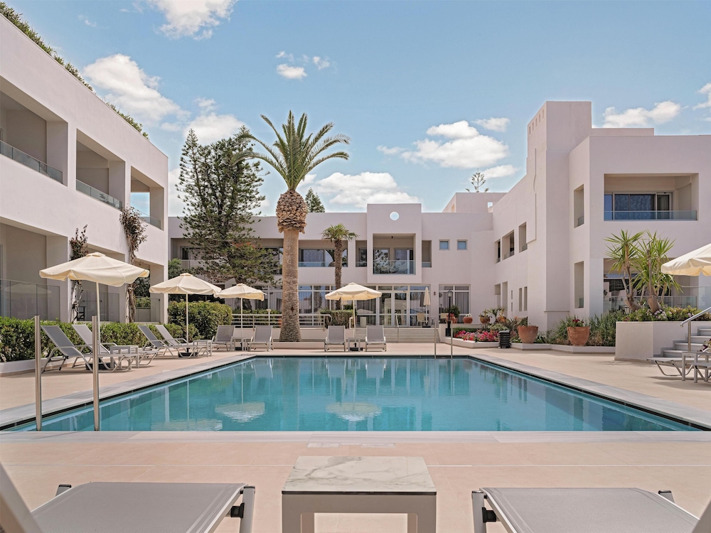 Creta Royal - Adults only — Swimming pool in Rethymnon