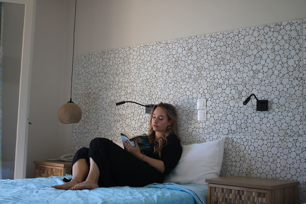Dassia Beach — Hotel rooms in Dassia, Ionian Islands