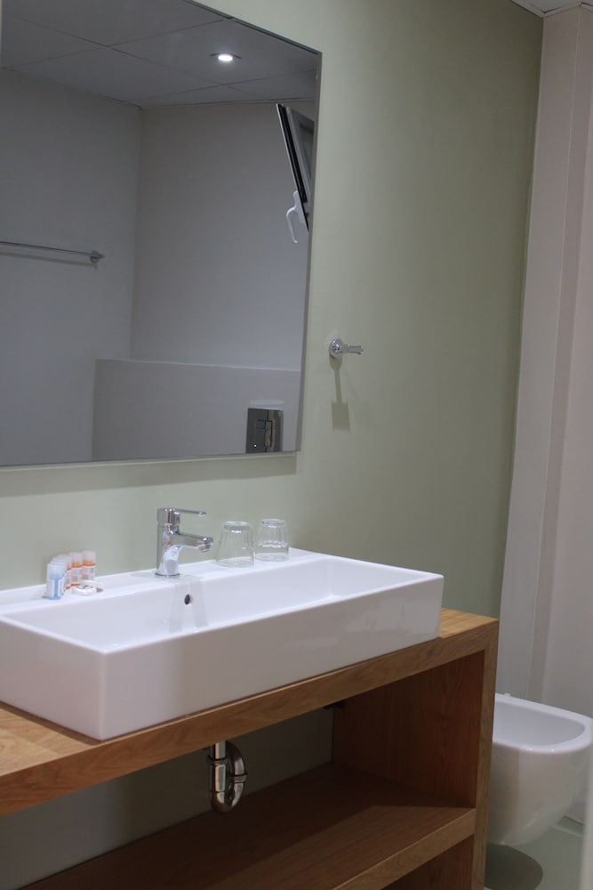 Dassia Beach — Hotel rooms in Dassia, Ionian Islands