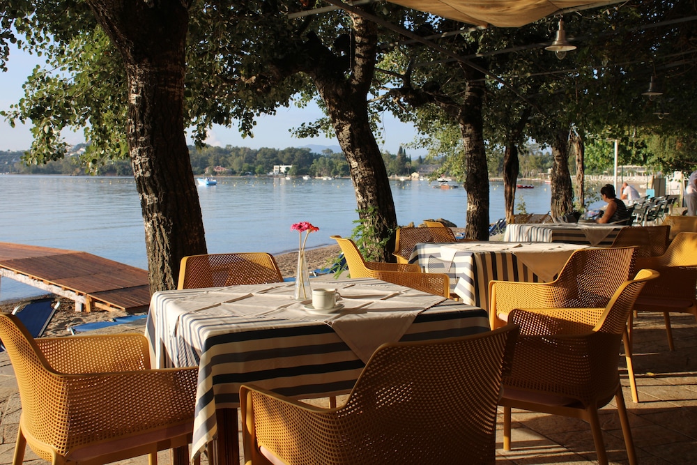 Dassia Beach — Restaurant & bars in Dassia, Ionian Islands