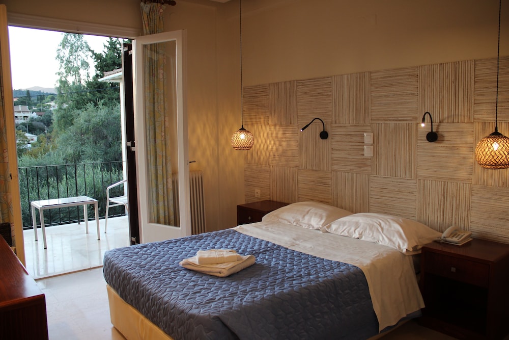 Dassia Beach — Hotel rooms in Dassia, Ionian Islands