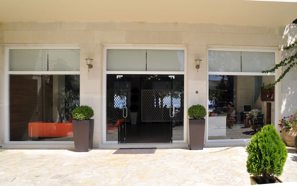 Dassia Beach — Hotel building in Dassia, Ionian Islands