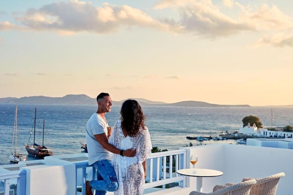 DeLight Boutique Hotel - Small Luxury Hotels of the World — Rooms in Ornos, South Aegean