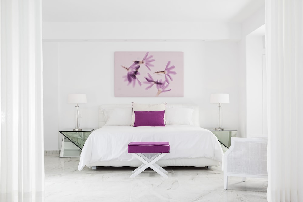 DeLight Boutique Hotel - Small Luxury Hotels of the World — Rooms in Ornos, South Aegean