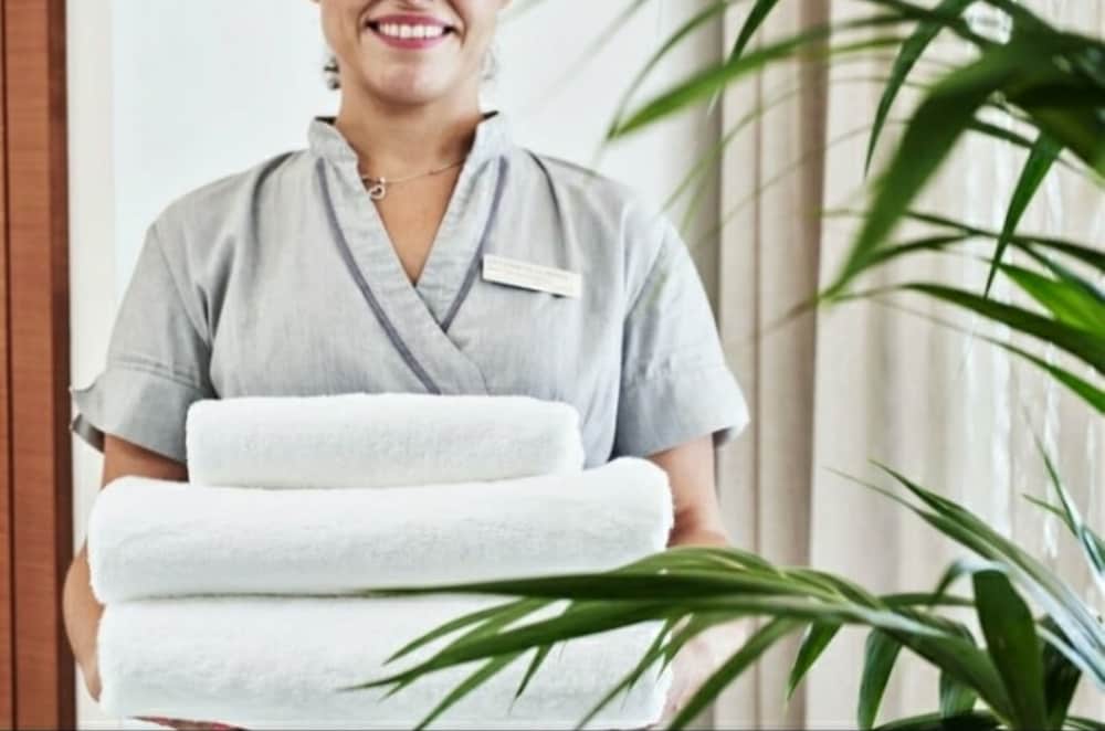 En Plo Boutique Suites — Spa in Oia, South Aegean