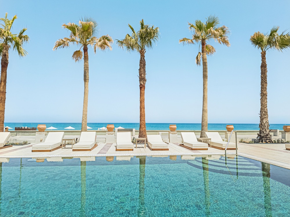 Grecotel Plaza Beach House — Swimming pool in Rethymnon