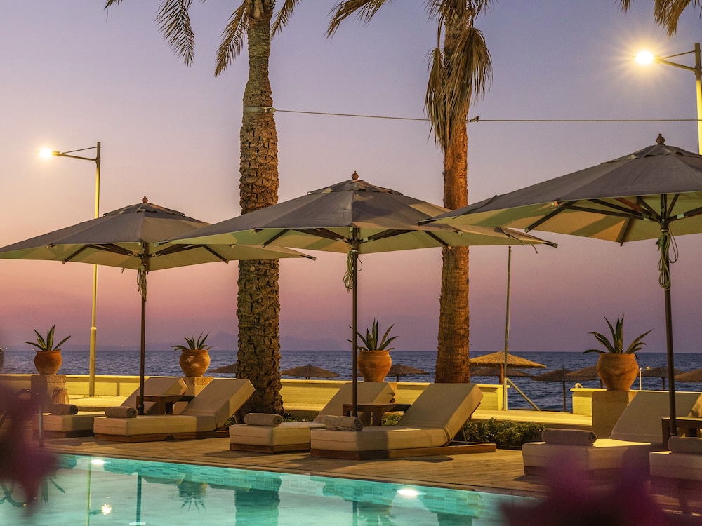 Grecotel Plaza Beach House — Swimming pool in Rethymnon