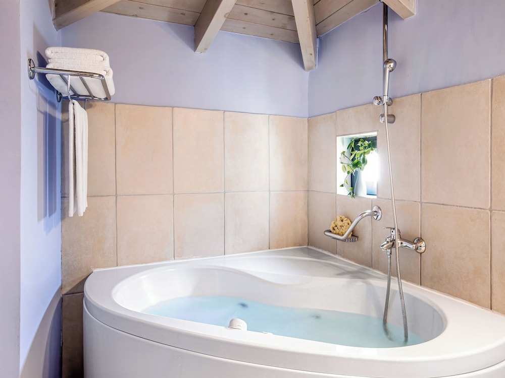 Grecotel Plaza Beach House — Hotel rooms in Rethymnon