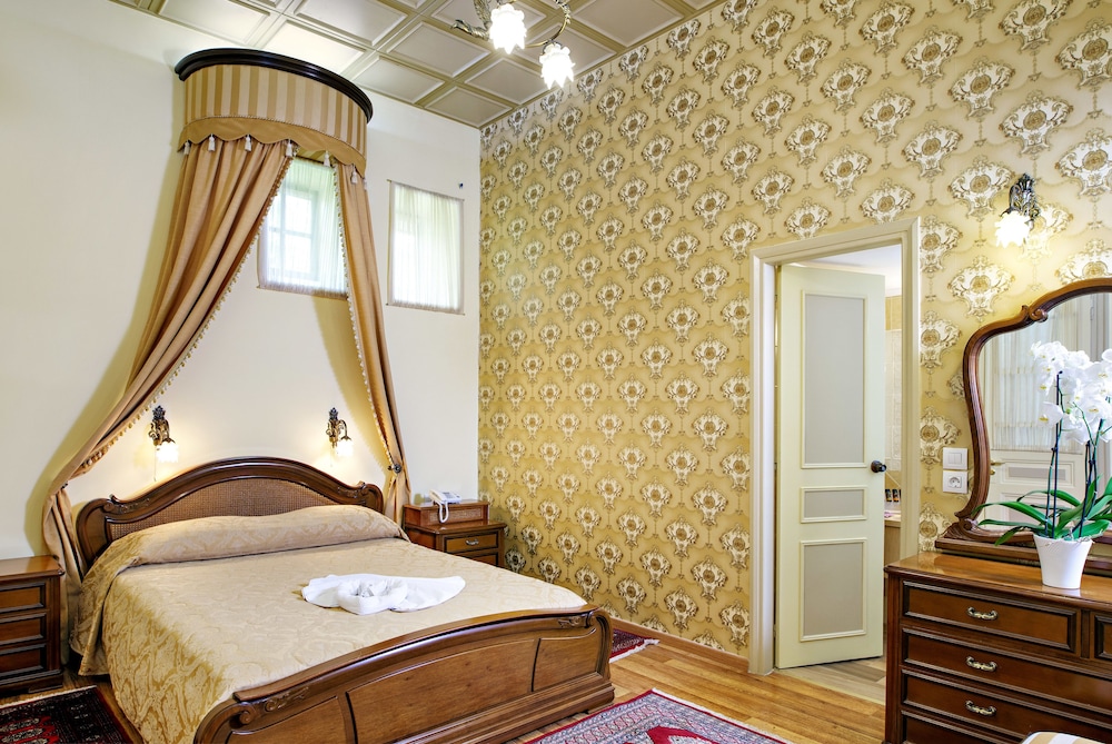 Halepa Hotel — Hotel rooms in Chania