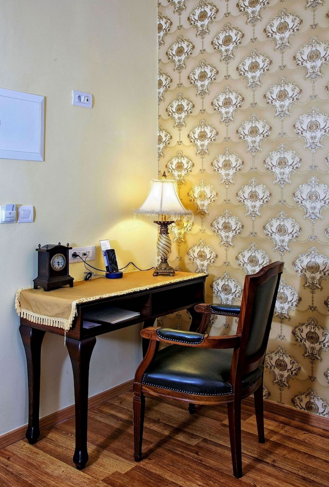 Halepa Hotel — Hotel rooms in Chania