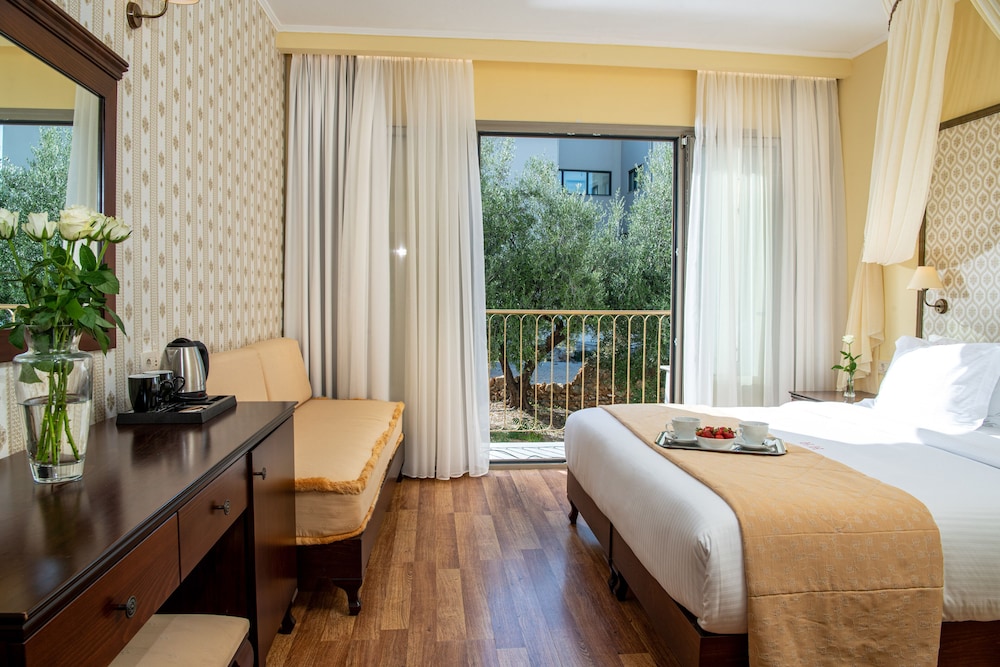 Halepa Hotel — Hotel rooms in Chania