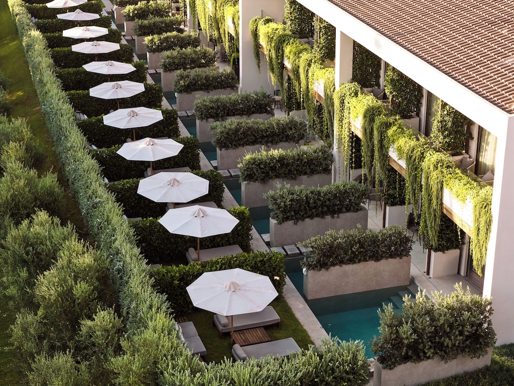 Hotel Contessina — Hotel building in Tsilivi, Ionian Islands