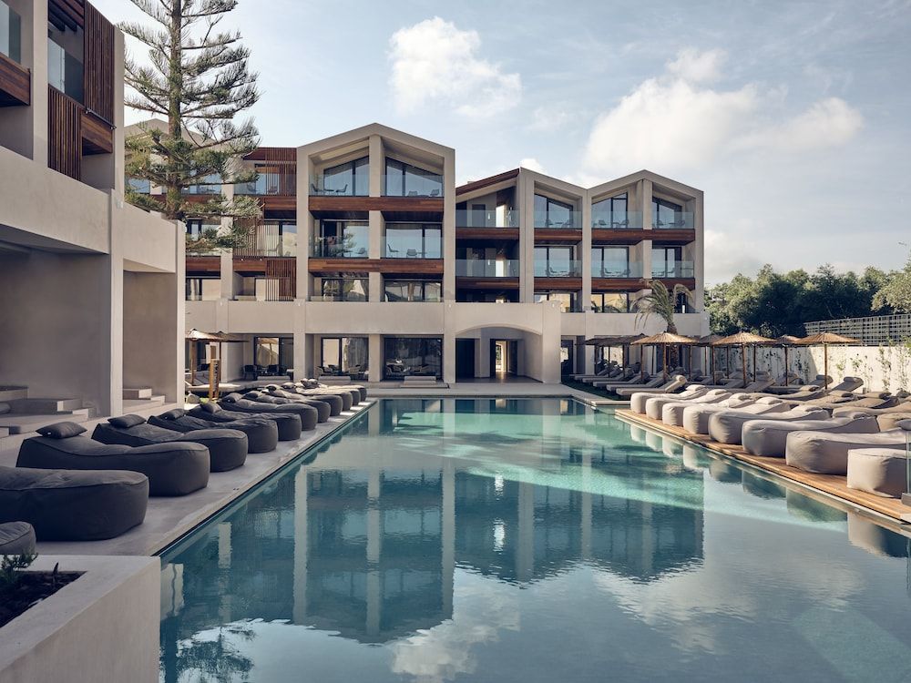 Tsilivi (7 dni) w Hotel Contessina z Warszawy Modlin