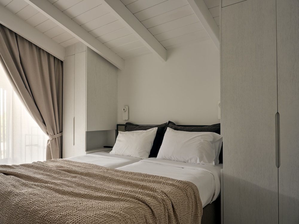 Hotel Contessina — Hotel rooms in Tsilivi, Ionian Islands