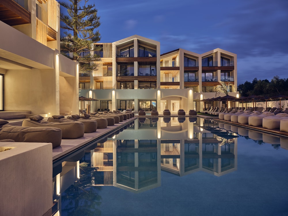 Hotel Contessina — Hotel building in Tsilivi, Ionian Islands
