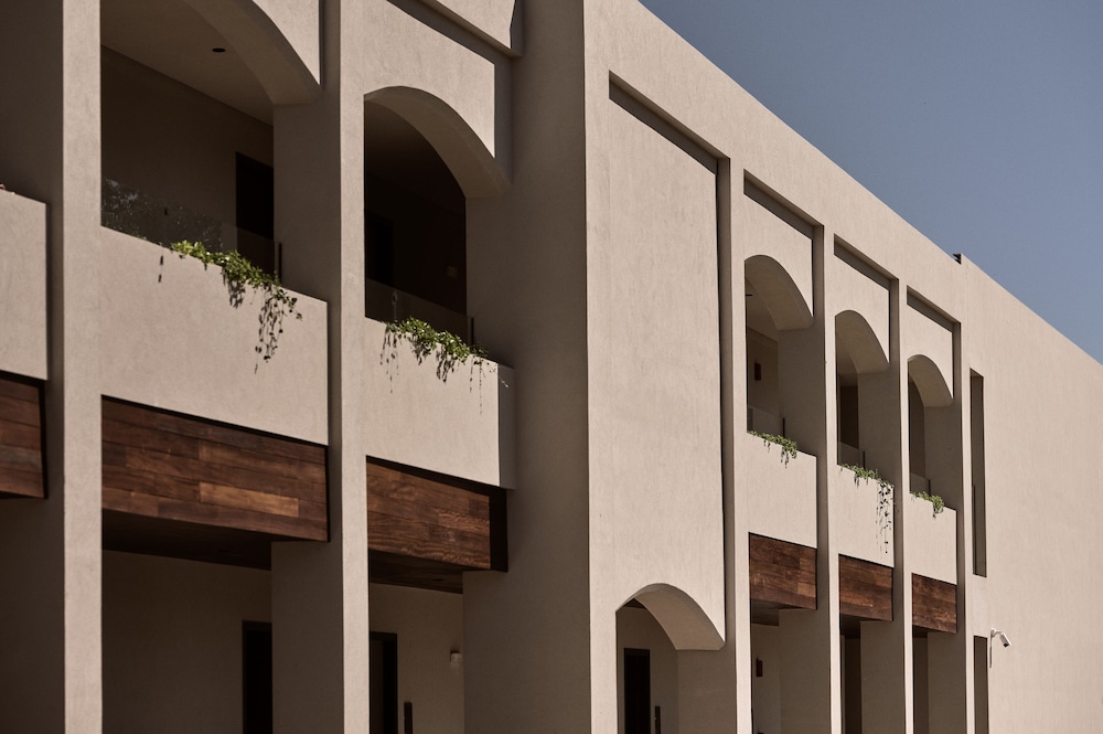 Hotel Contessina — Hotel building in Tsilivi, Ionian Islands