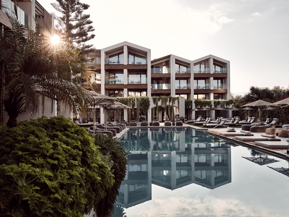 Hotel Contessina — Hotel building in Tsilivi, Ionian Islands