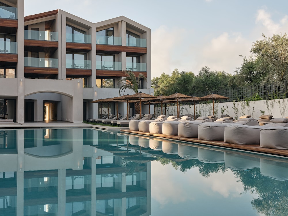 Hotel Contessina — Swimming pool in Tsilivi, Ionian Islands