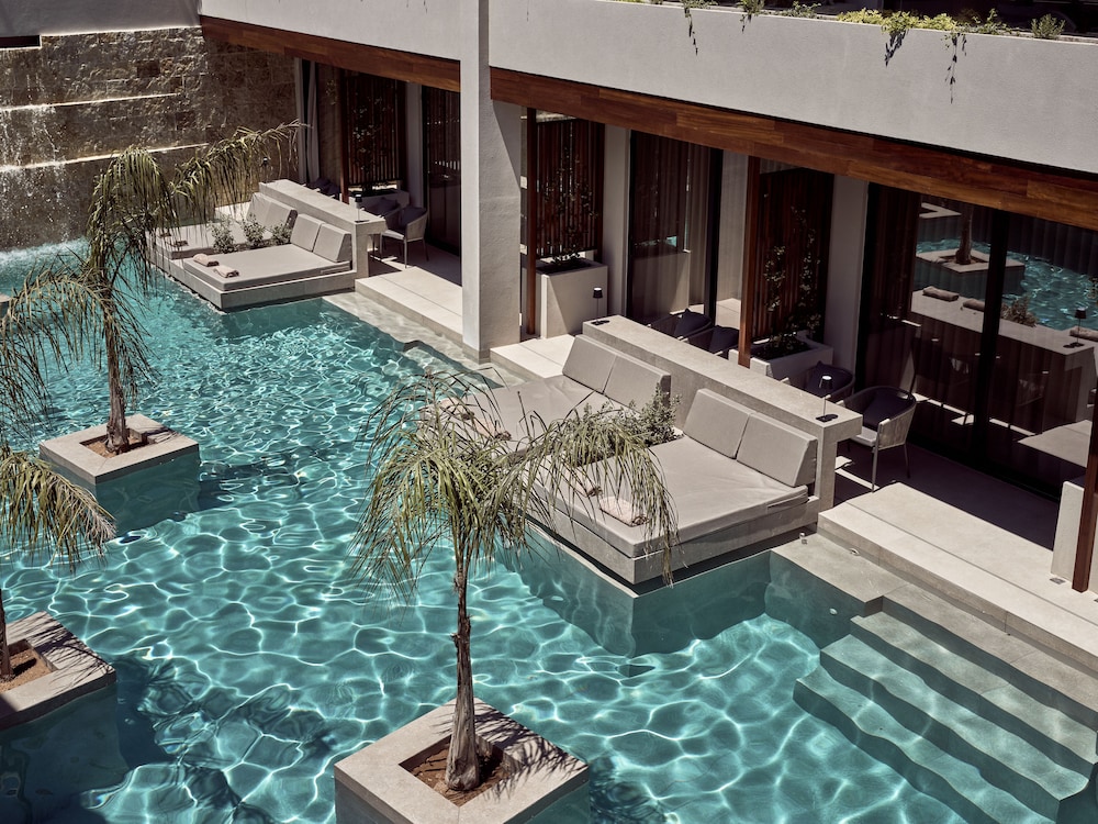 Hotel Contessina — Swimming pool in Tsilivi, Ionian Islands