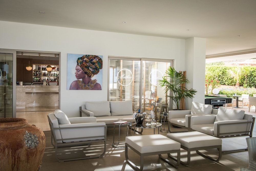 Hotel Matheo Villas & Suites — Hotel rooms in Malia