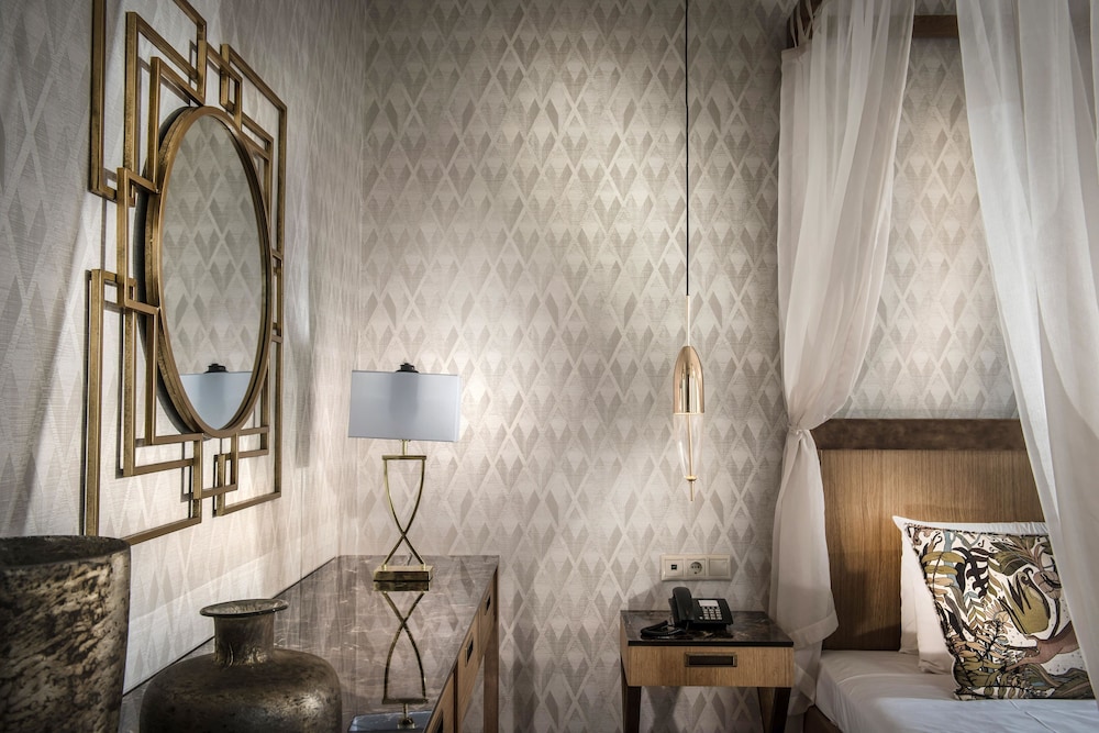 Hotel Matheo Villas & Suites — Hotel rooms in Malia