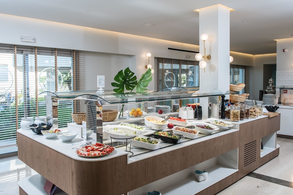 Hotel Matheo Villas & Suites — Hotel rooms in Malia