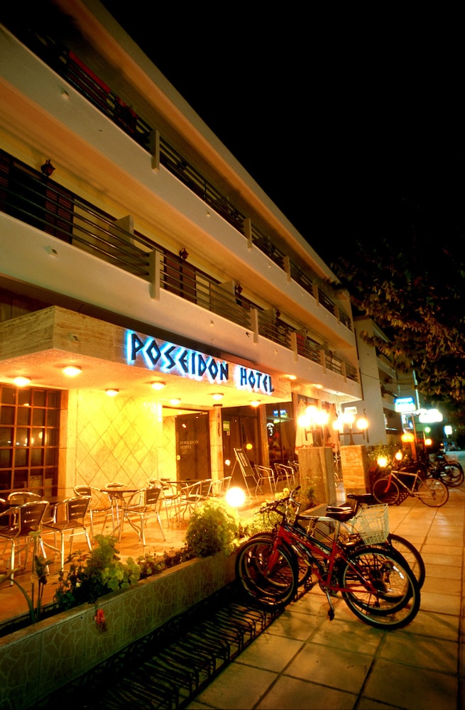 Poseidon Hotel and Apartments — Restaurant & bars in Kos Town, South Aegean