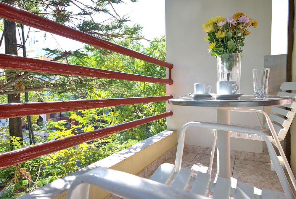 Poseidon Hotel and Apartments — Hotel rooms in Kos Town, South Aegean