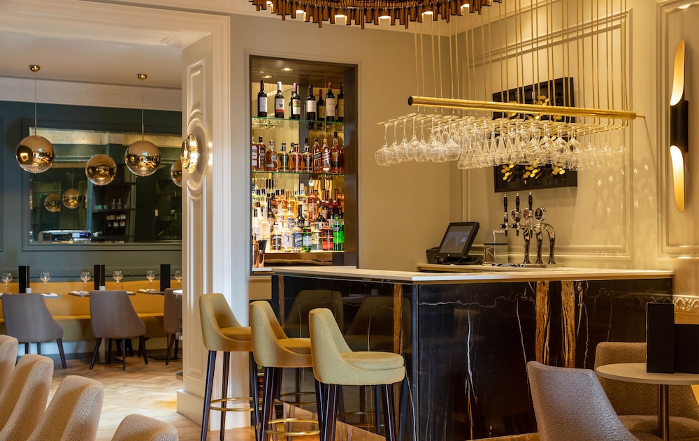Hotel 7 Dublin — Restaurant & bars in Dublin, Dublin City