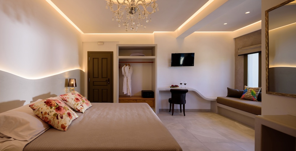 Hotel Zephyros — Hotel rooms in Kamari, South Aegean