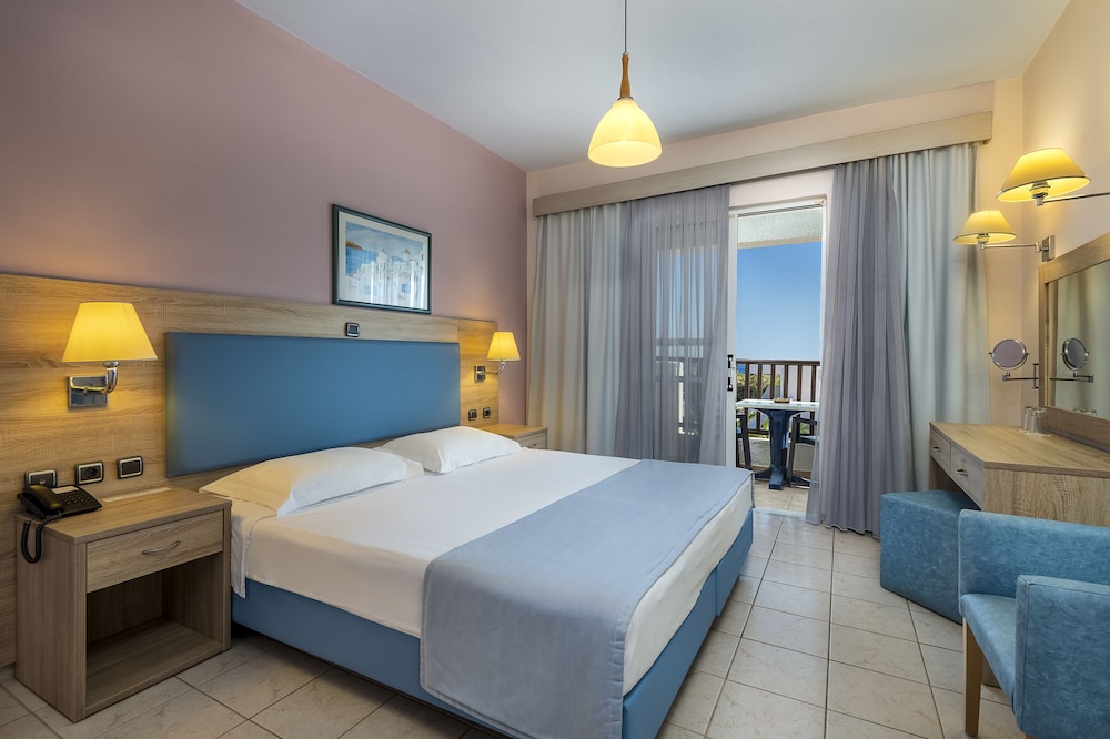 Kalimera Mare — Hotel rooms in Kardamena, South Aegean