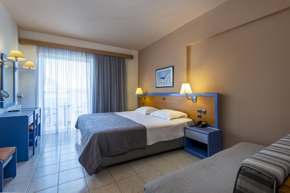 Kalimera Mare — Hotel rooms in Kardamena, South Aegean