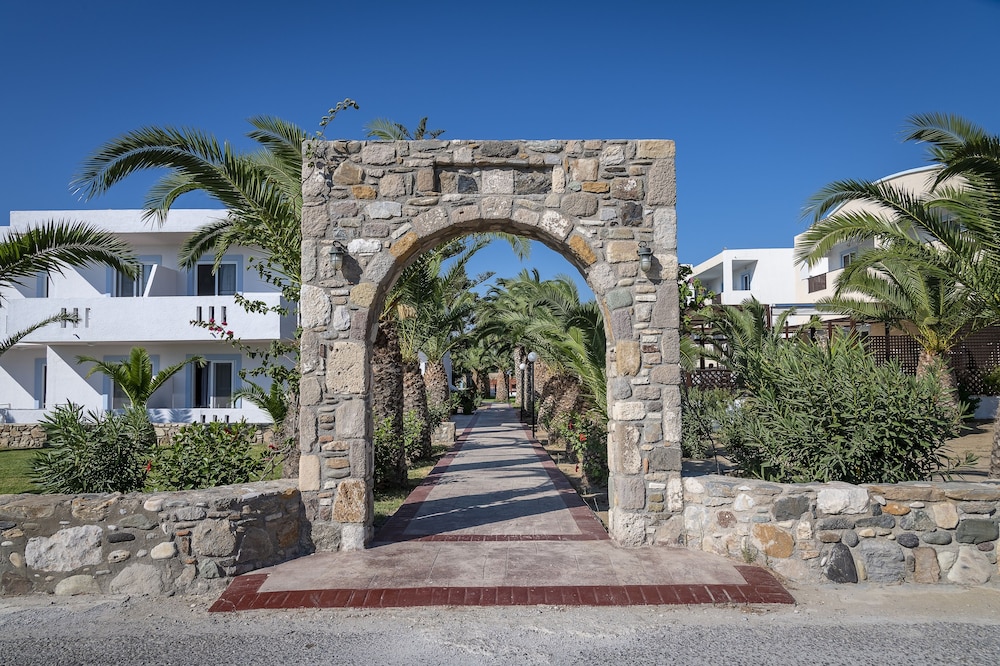 Kalimera Mare — Hotel building in Kardamena, South Aegean