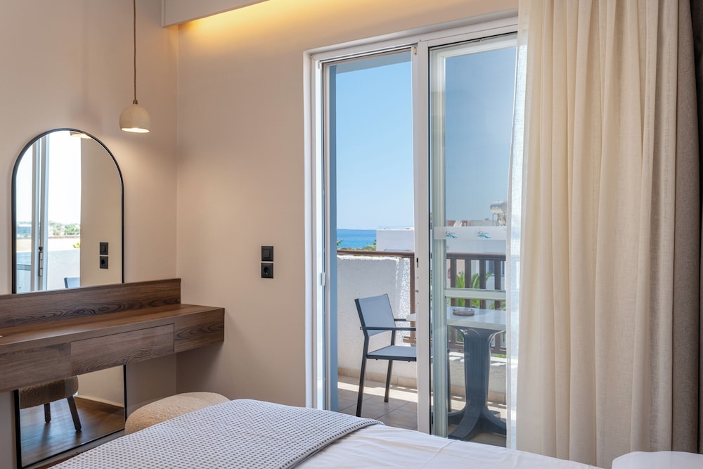 Kalimera Mare — Hotel rooms in Kardamena, South Aegean