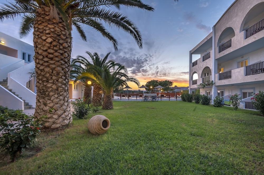 Kalimera Mare — Hotel building in Kardamena, South Aegean