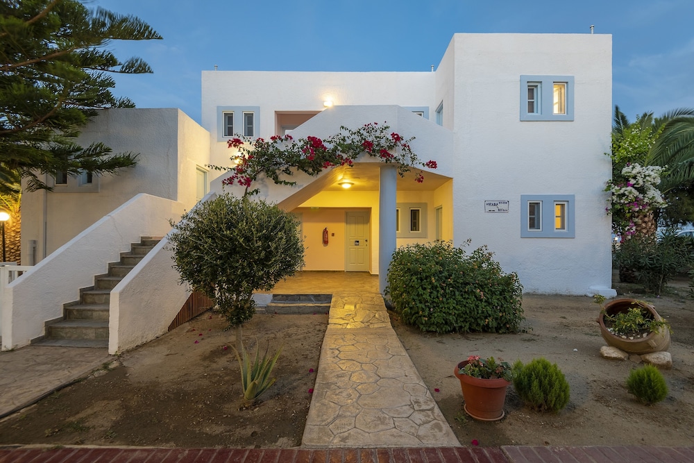 Kalimera Mare — Hotel building in Kardamena, South Aegean