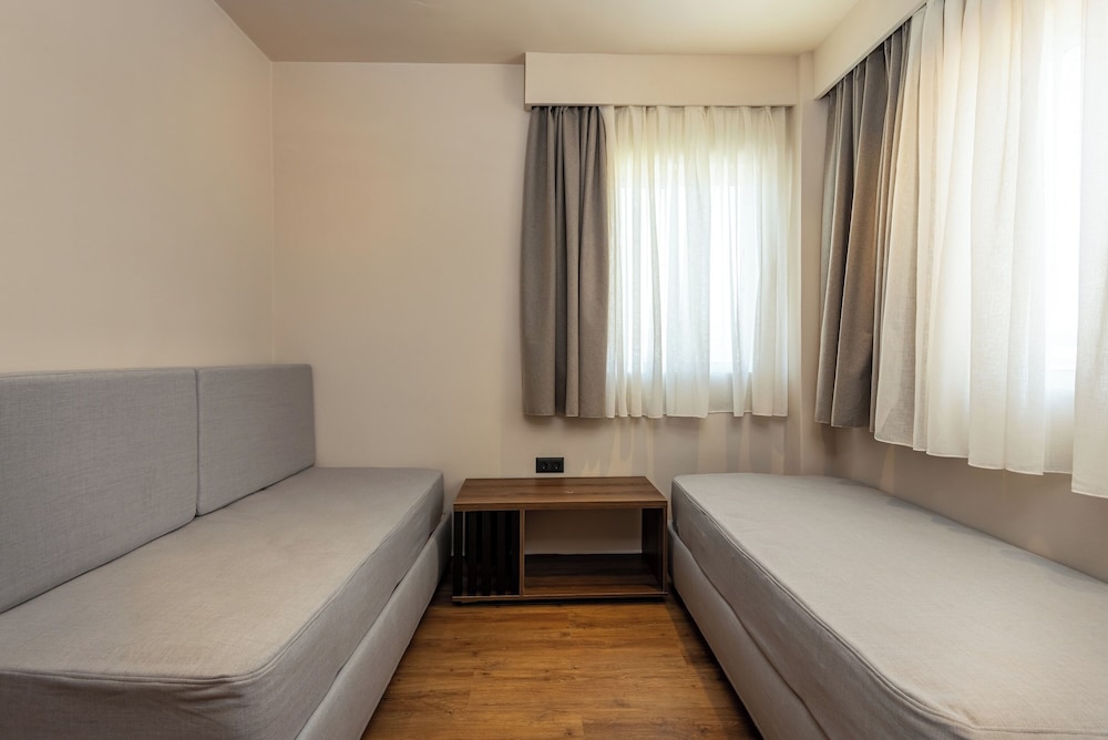 Kalimera Mare — Hotel rooms in Kardamena, South Aegean