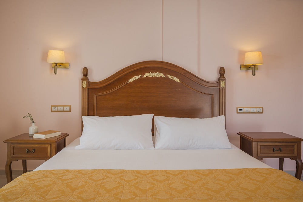 Kefalonia Bay Palace by GHH — Hotel rooms in Divarata, Ionian Islands