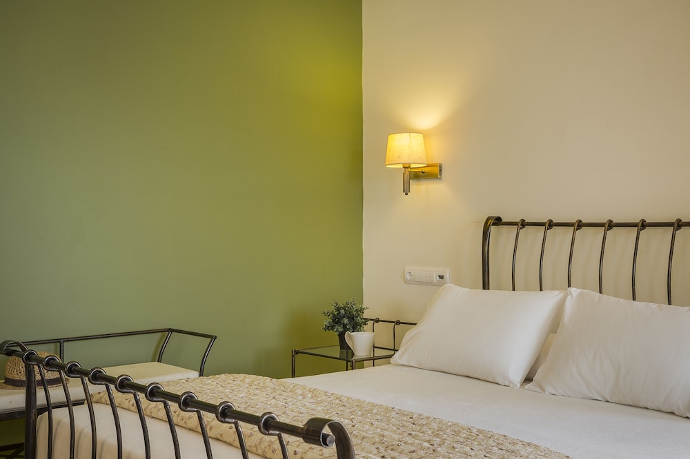 Kefalonia Bay Palace by GHH — Hotel rooms in Divarata, Ionian Islands