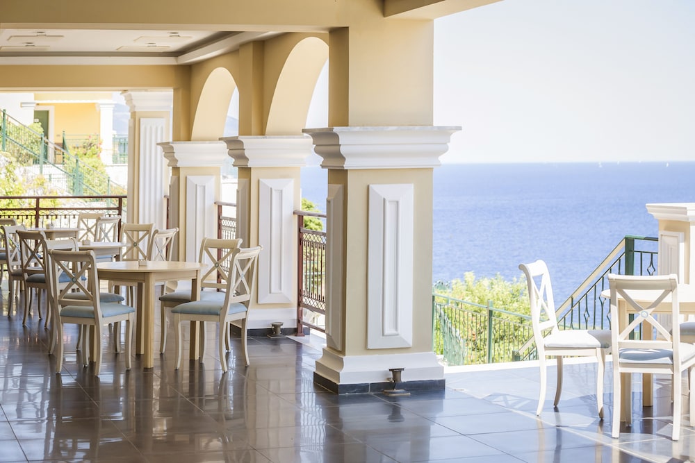 Kefalonia Bay Palace by GHH — Restaurant & bars in Divarata, Ionian Islands