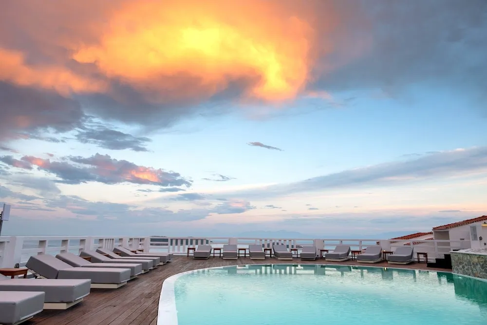 Oniro Skiathos