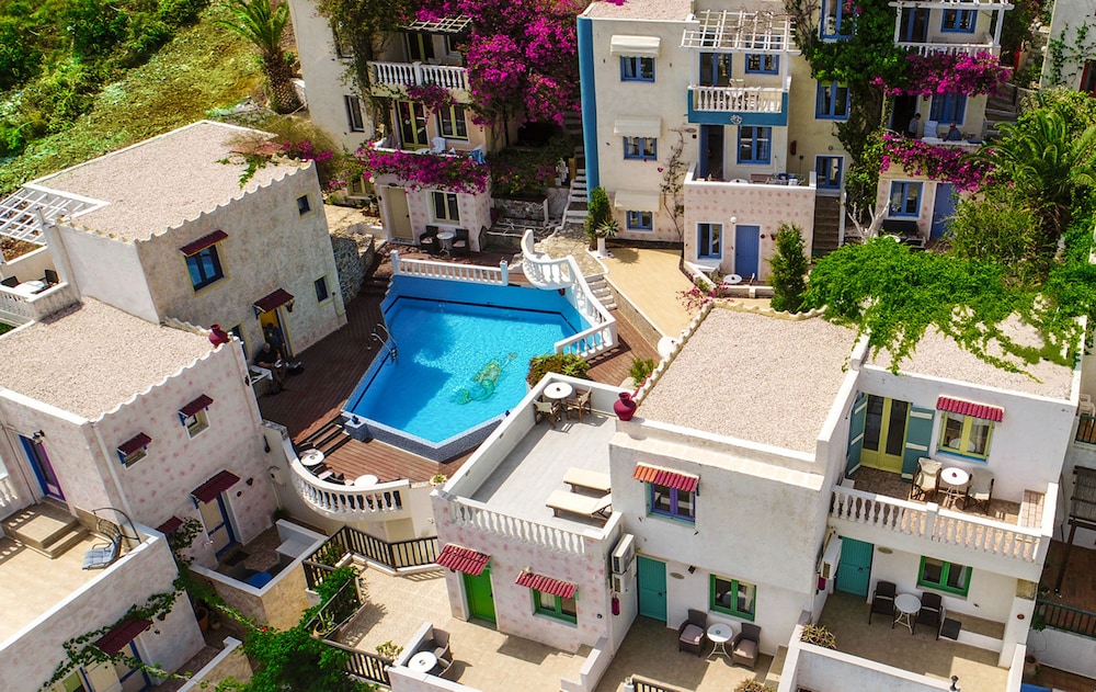 Korifi Suites Collection - Adults Only — Main photo in Hersonissos