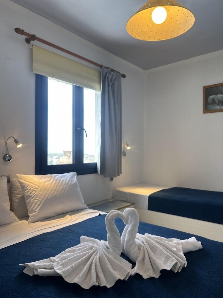 Korifi Suites Collection - Adults Only — Hotel rooms in Hersonissos