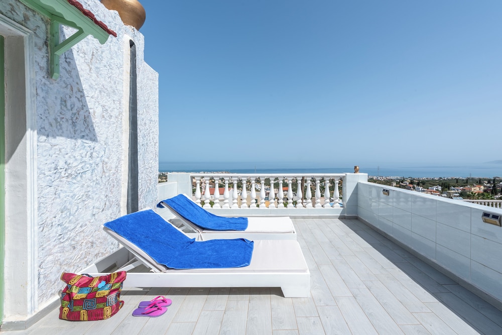 Korifi Suites Collection - Adults Only — Hotel building in Hersonissos