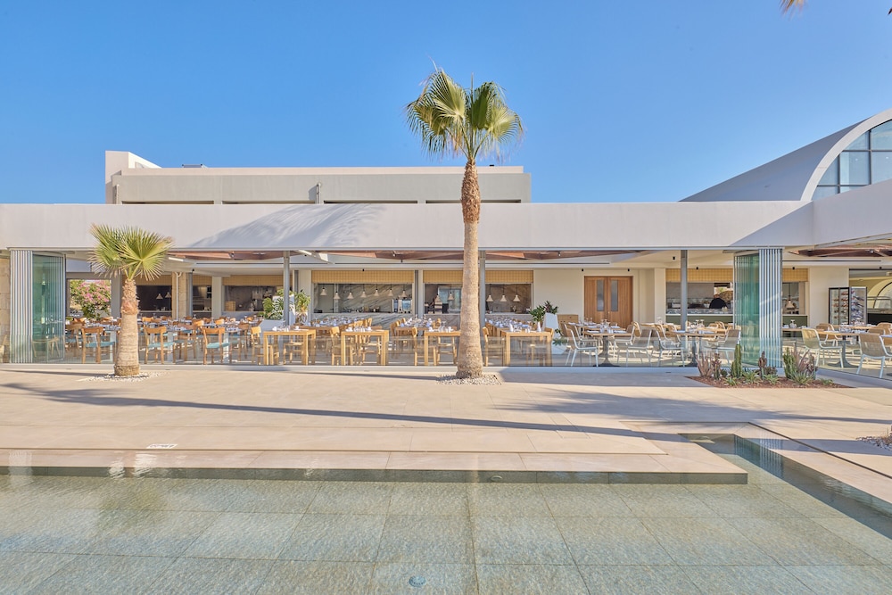 Paralos Kosta Alímia — Restaurant & bars in Hersonissos